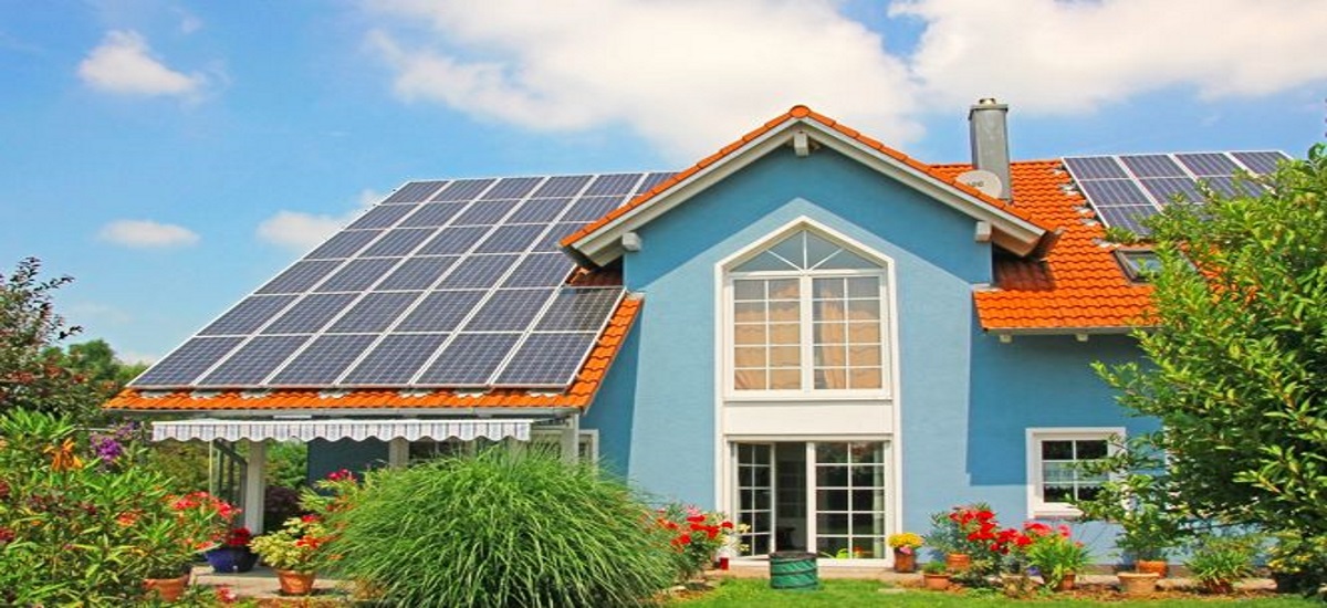 PANOURI FOTOVOLTAICE - ÎNTRE TEHNOLOGIE ȘI RESPECT PENTRU NATURĂ (2)